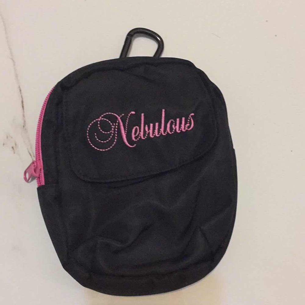 Nebulous white waist bag w/ quick release clip